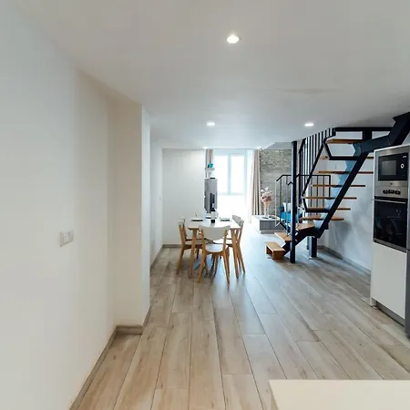Mintystay - Penthouse Feria דירה *