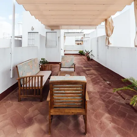 Mintystay - Penthouse Feria דירה